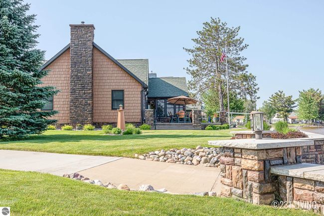 6890 Jessie Dr, House other with 4 bedrooms, 2 bathrooms and null parking in Saint Helen MI | Image 12