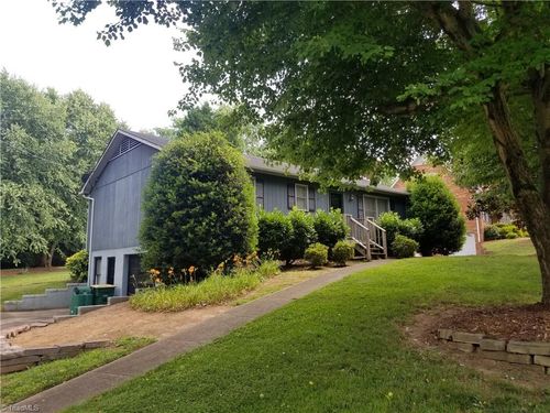 740 Big Tree Dr, Lewisville, NC, 27023-8676 | Card Image