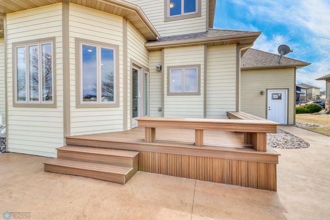 Backyard_Deck1_2.jpg | Image 53