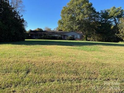 6443 Sherrills Ford Road, House other with 3 bedrooms, 2 bathrooms and null parking in Catawba NC | Image 2