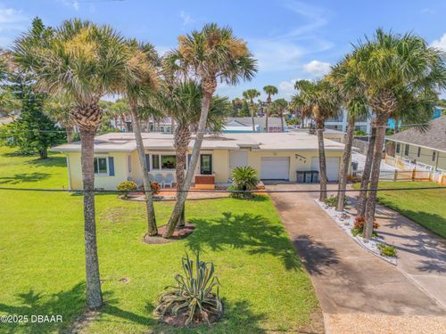 327 Due East St, New Smyrna Beach, FL, 32169-2412 | Card Image