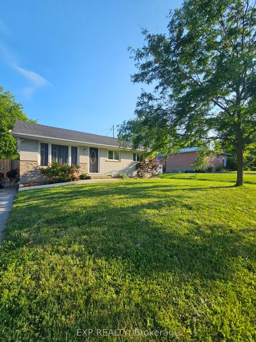 90 Morenz Cres, Kingston, ON, K7K2X3 | Card Image