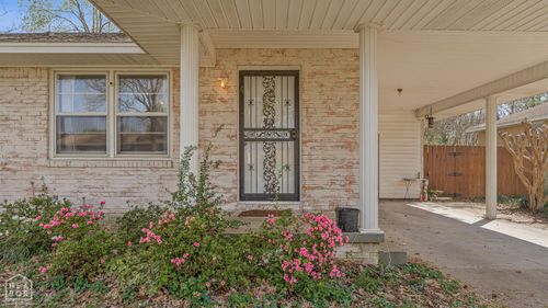 703 Valley Dr, Jonesboro, AR, 72401-7064 | Card Image