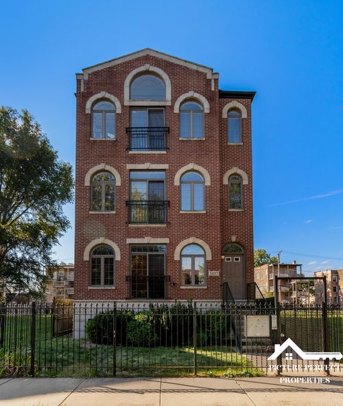 2-1437 E 65th Pl, Chicago, IL, 60637-4402 | Card Image