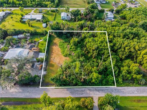 4689 Woodstock Rd, Saint James City, FL, 33956-2929 | Card Image