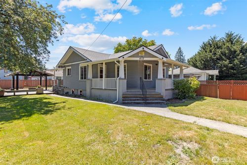 410 118th St S, Tacoma, WA, 98444-5206 | Card Image