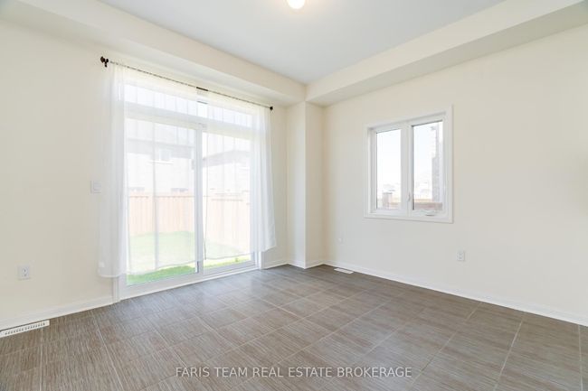 6 Cliff Thompson Crt, House other with 4 bedrooms, 3 bathrooms and 2 parking in Markham ON | Image 7