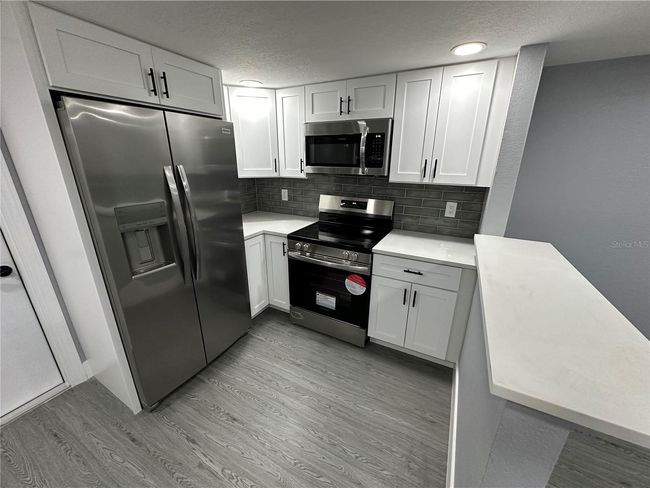 6930 Trout St, Townhouse with 3 bedrooms, 3 bathrooms and null parking in TAMPA FL | Image 13