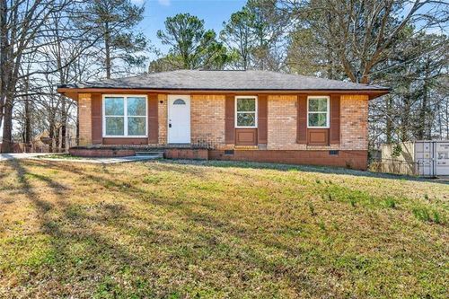 8399 Attleboro Dr, Jonesboro, GA, 30238-2924 | Card Image