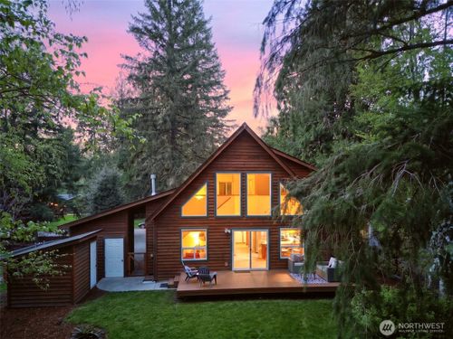 23933 Se 238th St, Maple Valley, WA, 98038-8241 | Card Image