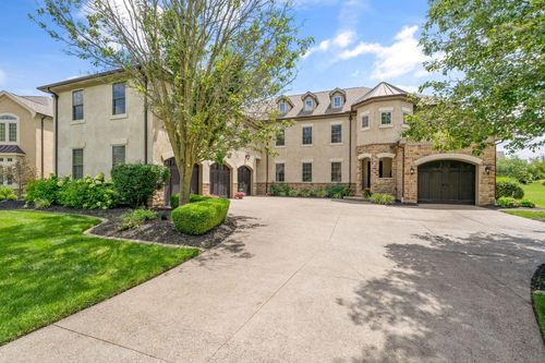 4500 Village Club Dr, Powell, OH, 43065-7157 | Card Image