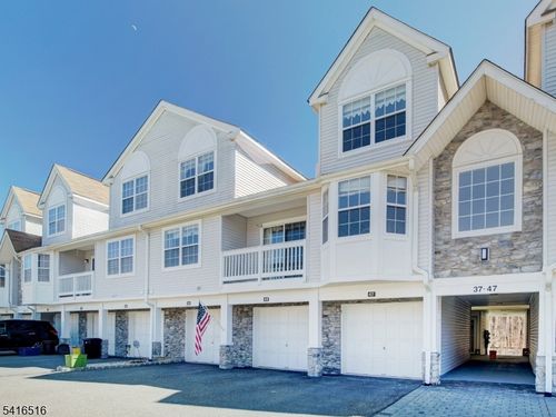 47 Autumn Ct, Ledgewood, NJ, 07852-2109 | Card Image