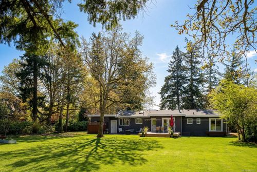 826 Birch Rd, North Saanich, BC, V8L5R9 | Card Image