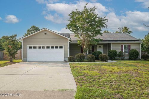 118 Magnolia Ln, Hubert, NC, 28539-3428 | Card Image