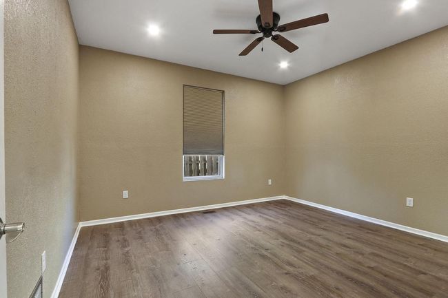 11007 65 Th St, House other with 5 bedrooms, 3 bathrooms and null parking in Kenosha WI | Image 13