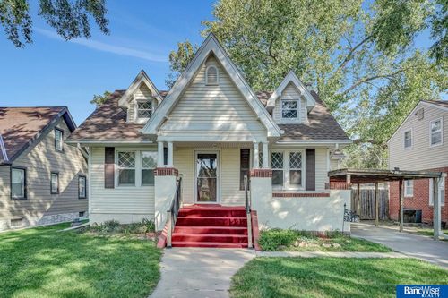 3518 Washington St, Lincoln, NE, 68506-1051 | Card Image