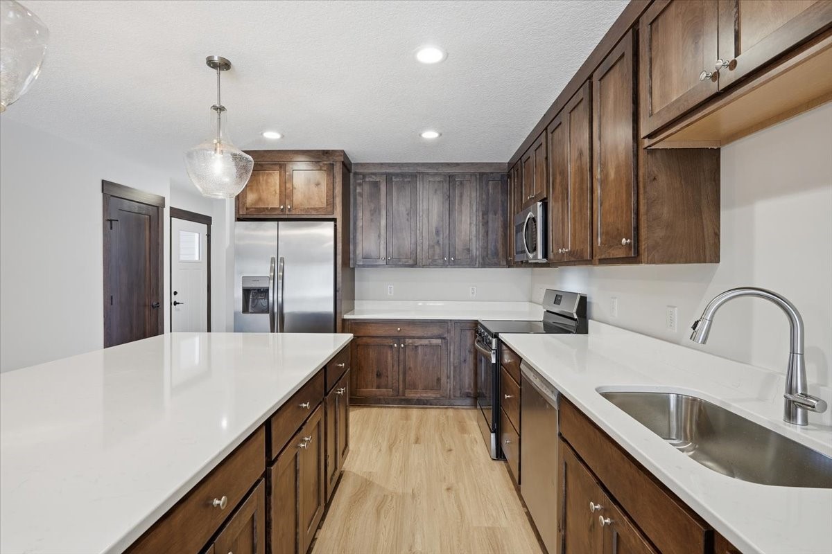 Residential in Amery 4