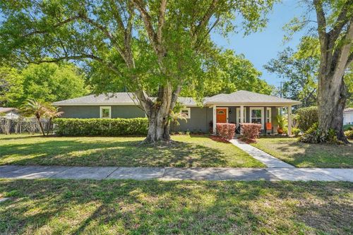 327 S Lakeview Ave, WINTER GARDEN, FL, 34787-3421 | Card Image