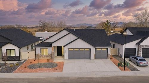 2354 Honeycrisp Dr, Grand Junction, CO, 81505-8778 | Card Image