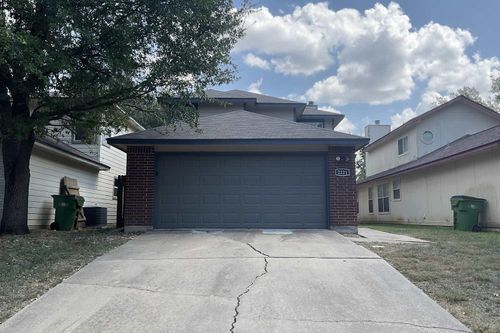 2221 Jasmine Path, Round Rock, TX, 78664-7148 | Card Image