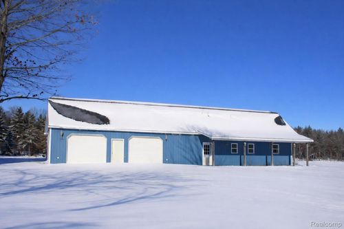 9624 Bridge Lake Rd, Clarkston, MI, 48348-1621 | Card Image