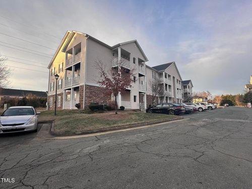 apt-102-3015 Winston Drive, Burlington, NC, 27215 | Card Image