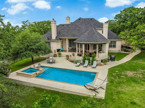 247 Colovista Pkwy, Bastrop, TX, 78602-7436 | Card Image