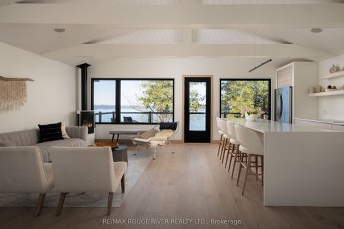 440-5427 Young St, Harwood, ON, K0K2H0 | Card Image