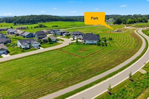 L248 Silo Prairie Dr, Waunakee, WI, 53597 | Card Image