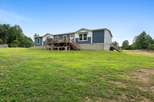 6221 Austin Peay Hwy, Westmoreland, TN, 37186-2364 | Card Image