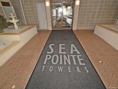 5e-360 Shore Rd, Long Beach, NY, 11561-4352 | Card Image