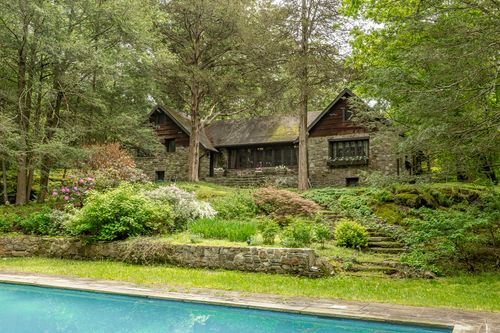 670 Candlewood Lake Rd S, New Milford, CT, 06776-4506 | Card Image