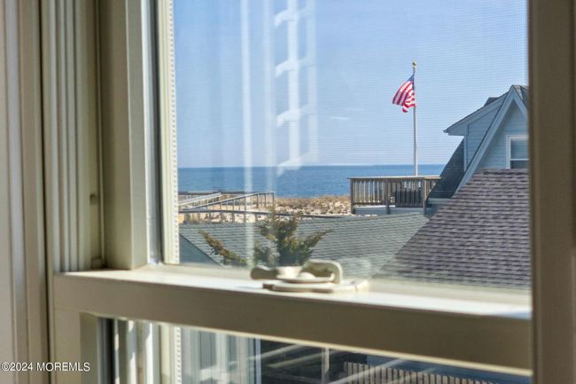 1 - 2 Pennsylvania Ave, House other with 5 bedrooms, 4 bathrooms and null parking in Lavallette NJ | Image 41