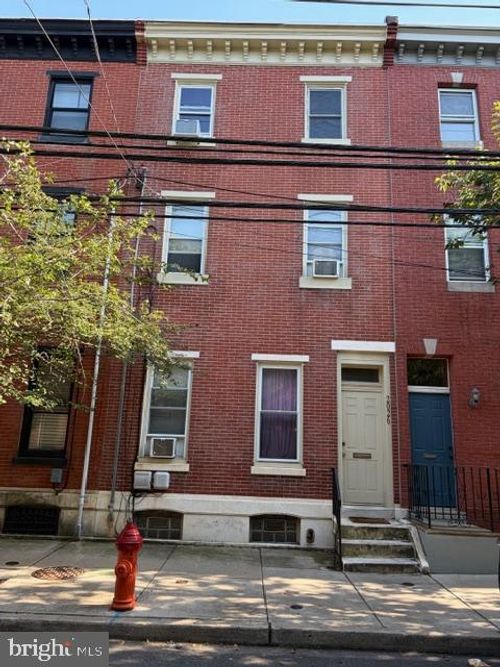one-rear-2026 Bainbridge St, PHILADELPHIA, PA, 19146-1309 | Card Image