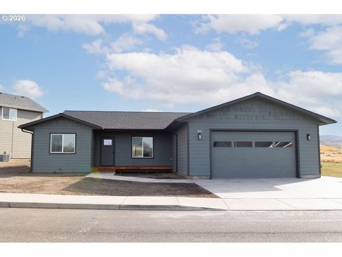 320 Heritage Ln, Union, OR, 97883-1010 | Card Image