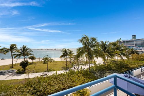 apt-215-107 Front St, Key West, FL, 33040-8341 | Card Image