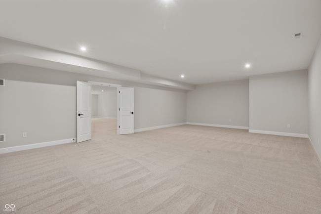 The finished basement includes additional space. | Image 29