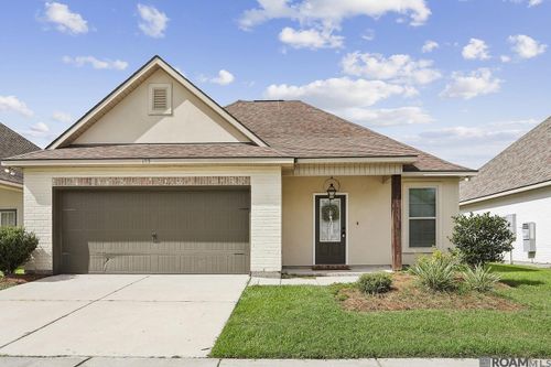 129 Lake Breeze Dr, Baton Rouge, LA, 70820-5339 | Card Image