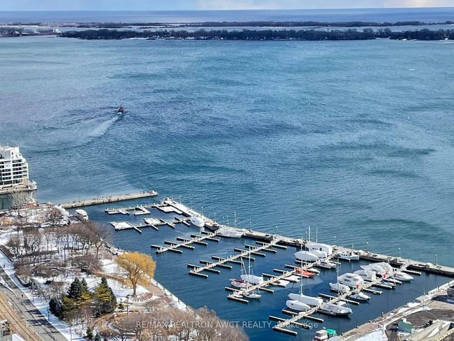 PH02 - 17 Bathurst St, Condo with 3 bedrooms, 3 bathrooms and null parking in Toronto ON | Image 28