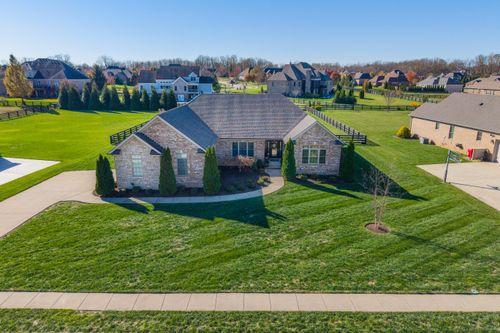 606 Old Coach Rd, Nicholasville, KY, 40356 | Card Image