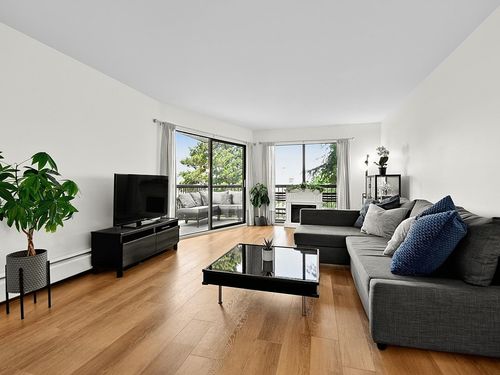 330-1844 W 7th Ave, Vancouver, BC, V6J1S8 | Card Image