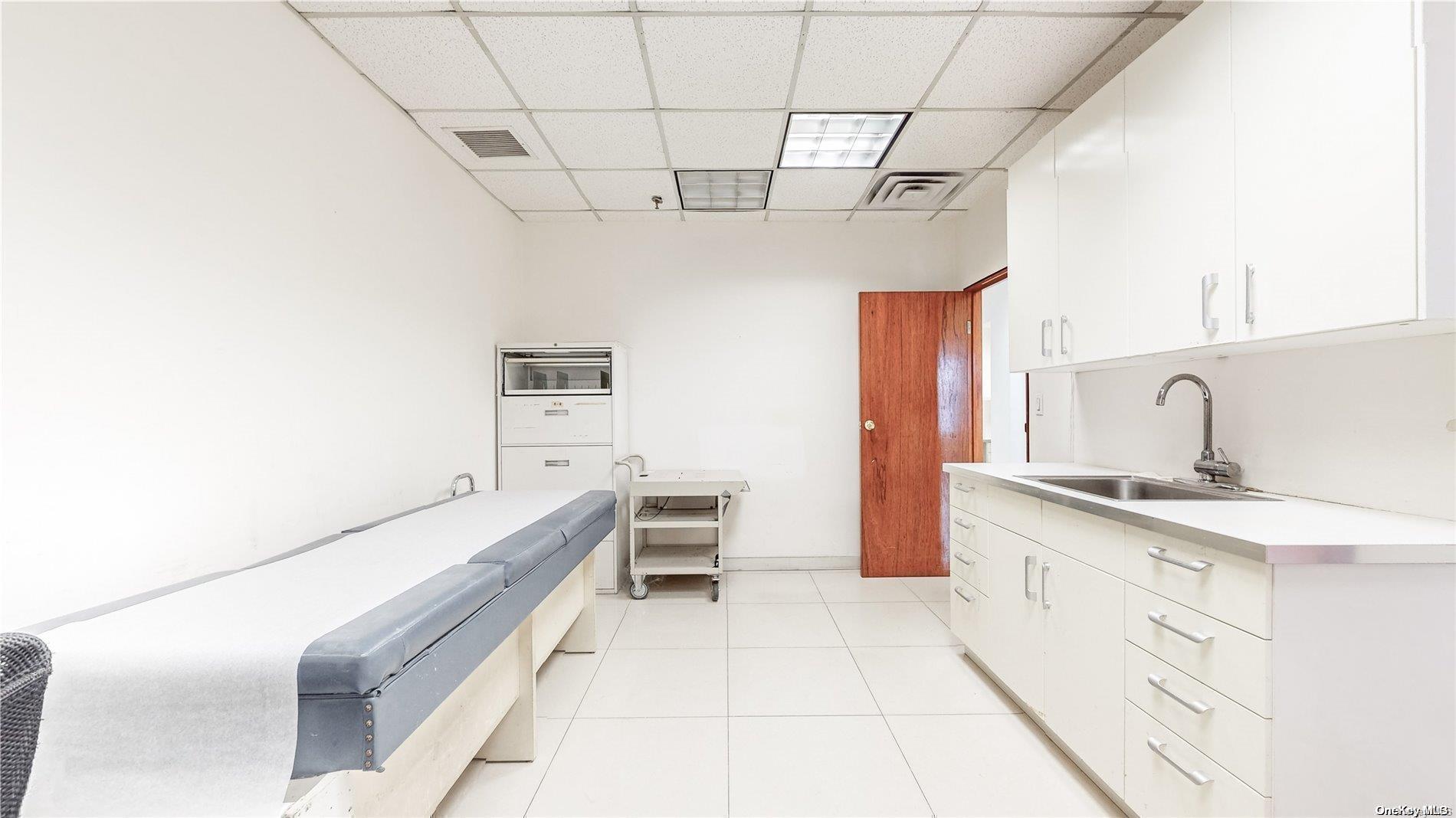 Commercial Lease in New York 3