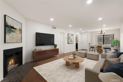 215-4141 Via Marisol, Los Angeles, CA, 90042-5100 | Card Image