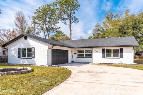 7738 Rondeau Dr E, Jacksonville, FL, 32217-4126 | Card Image