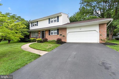 15 Craig Dr, READING, PA, 19606-3020 | Card Image