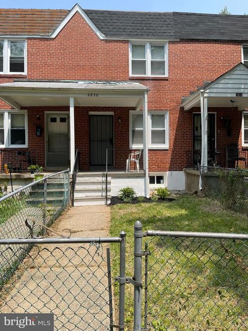 2830 Edgecombe Cir S, BALTIMORE, MD, 21215-6805 | Card Image