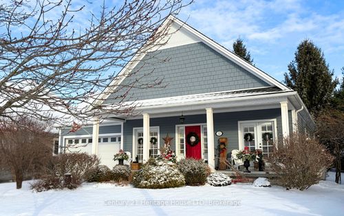 32 Sunrise Crt, Ridgeway, ON, L0S1N0 | Card Image