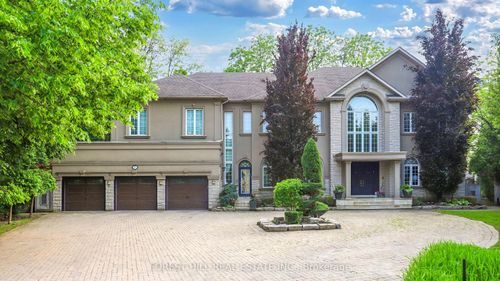 161 Renaissance Crt, Thornhill, ON, L4J7W4 | Card Image