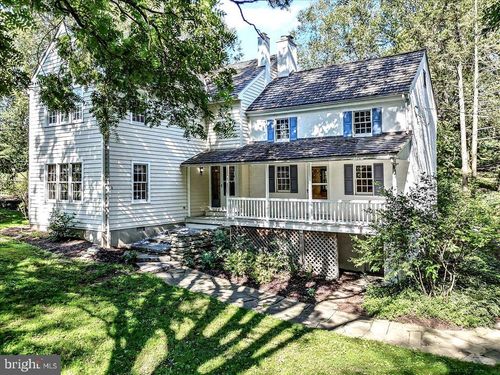 72 E Highland Rd, Parkesburg, PA, 19365-9557 | Card Image