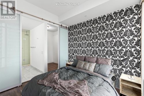 1007-88 Park Lawn Rd, Etobicoke, ON, M8Y0B5 | Card Image